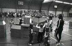 BR_VERENIGINGEN_BRINIO_022 Gymnastiekvereniging Brinio organiseert een demonstratie in Sportcomplex Dukdalf; 21 maart 1985