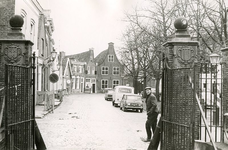 HV_MARKT_30 Het Tolhek en de Markt, gezien vanaf de Toldam; ca. 1990