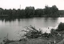 HK_GADDIJK_029 Het Kleine Gat, dat ontstaan is tijdens de Allerheiligenvloed in 1570; September 1971