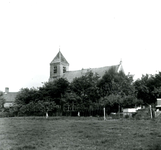 NN_DORPSSTRAAT_023 De kerk van Nieuwenhoorn; 27 mei 1967