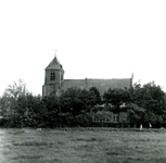 NN_DORPSSTRAAT_025 De kerk van Nieuwenhoorn; 27 mei 1967