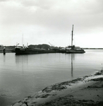 OV_BRIELSEMAASDAM_10 Oostvoorne; Werkzaamheden voor de aanleg van de Brielse Maasdam, ca. 1950