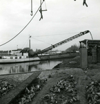 OV_BRIELSEMAASDAM_12 Oostvoorne; Werkzaamheden voor de aanleg van de Brielse Maasdam, ca. 1950