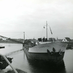 OV_BRIELSEMAASDAM_13 Oostvoorne; Werkzaamheden voor de aanleg van de Brielse Maasdam, ca. 1950