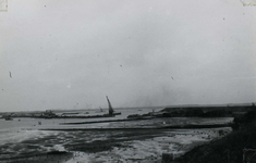 OV_BRIELSEMAASDAM_22 Oostvoorne; Werkzaamheden voor de aanleg van de Brielse Maasdam, ca. 1950