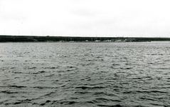 OV_BRIELSEMAASDAM_80 Jachthaven van Watersportvereniging Oostvoorne, gezien vanaf het Brielse Meer; Juni 1972
