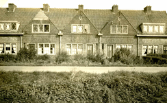 OV_BRIELSEWEG_04 Woningen van de volkshuisvesting; ca. 1935