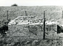 OV_HEINDIJK_92 Oostvoorne; De Kogelgloeioven voor de herbouw, 1955
