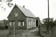 OV_KLEIDIJK_07 Kleidijk nr. 3; woonhuis familie C. Boutkan; ca. 1966