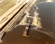 OV_LUCHTFOTO_20 Maasvlakte in aanleg; ca. 1988