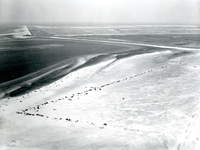 OV_LUCHTFOTO_22 Luchtfoto van het autostrand; 7 augustus 1969
