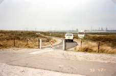 OV_OOSTVOORNSEMEER_14 Zicht op het Oostvoornse Meer, vanaf het fietpad over de Brielse Gatdam; 21 april 1993