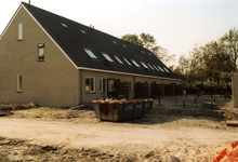OV_ZANDWEG_11 Aanbouw van tien nieuwe woningwetwoningen langs de Zandweg, als bouwproject voor leerlingen; 1987