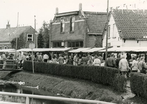 OH_ROMMELMARKT_07 De jaarlijkse rommelmarkt; mei 1985