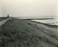 OH_ZEEDIJK_06 Oudenhoornse Zeedijk voor de ophoging; ±1930