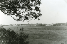 RO_MIDDELDIJK_13 Gezicht vanaf de Middeldijk op het plan Natendaal. Voor deze huizen gaat men plan Mercurius-zuid en ...
