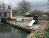 RO_RIETDIJK_02 Het watergemaal Weijerse aan de Rietdijk tegenover de boerderij Stuyvesande; 10 maart 1999