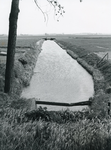 RO_ZWARTEDIJK_04 De watergang in de polder Nieuwe Gote, gezien vanaf de sluis in de Zwartedijk, waardoor de afwatering ...