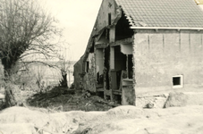 SH_WATERSNOODRAMP_08 Geruïneerde woning in Simonshaven; Februari 1953