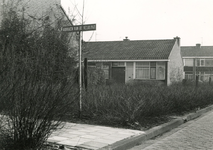 SP_ADRIAENVANDEVELDEPAD_001 Woningen langs het Adriaen van de Veldepad; Januari 1957