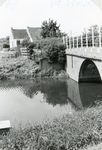 SP_BRUGGEN_VIERDEHEULBRUG_001 Spijkenisse; De Vierde Heulbrug over de boezem, ter hoogte van de Mallendijk. Het begin ...