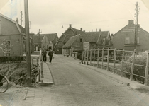 SP_EERSTEHEULBRUGSTRAAT_011 Eerste Heulbrugstraat in de richting van de Voorstraat; 1953