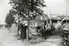 SP_MOLENPAD_001 Woning in aanbouw langs het Molenpad; 1956
