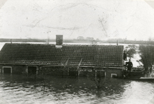 SP_WATERSNOODRAMP_1916_001 Overstroming van de polder Oostbroek na de storm in de nacht van 13 op 14 januari 1916; ...