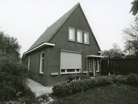 TI_KONNEWEG_001 Woning van de fam. C van de Polder, later bewoont door zijn zoon Leo van de Polder; Mei 2006