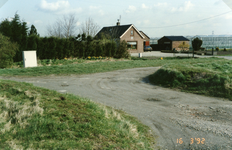 TI_RIETDIJK_009 Rietdijk tijdens de verbetering en verbreding. Rechts woonde de fam. Tuk - Biesheuvel - Langendoen - ...