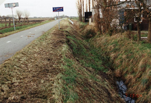 ZL_KERKWEG_13 Het trace van de voormalige RTM tramlijn, fietspad naar Oudenhoorn, gezien vanaf de Kerkweg; 1998