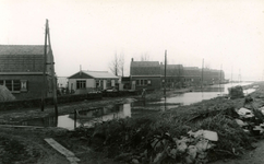 ZL_WATERSNOODRAMP_080 Veel schade aan huizen en straten na wegpompen water; Februari 1953