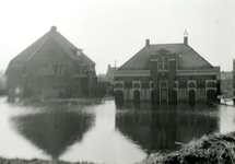 ZL_WATERSNOODRAMP_084 Huizen in het water; 1 februari 1953