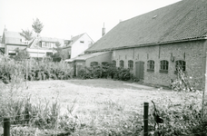 ZW_HENRYFORDSTRAAT_016 Boerderij van Jac. Klok. Rechts de brandweergarage; Oktober 1990