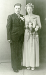 ZW_PERSONEN_138 Huwelijksportret van Dirk Sluimer en Wilhelmina Maartje Goedendorp; 12 mei 1948