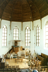 ZW_SCHOOLSTRAAT_040 Preekstoel in de Nederlands Hervormde Kerk (St. Martinuskerk); ca. 1980