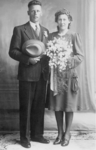 KLW035 ; Huwelijk van Jakob Stolk (1911-1966), zoon van Huibrecht Stolk en Pietertje Farenhout, en Rachel Sibilla Weeda ...