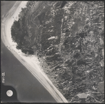 LUCHTFOTO_VOORNE_018 De Groene Punt, De vallei en het Waterbosch; ca. 1963