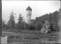 GN2028 De watertoren; ca. 1925