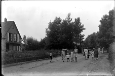 GN2453 Het Tolhek aan de Dreef; ca. 1925