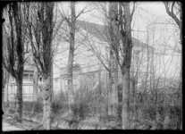 GN2962 Achterzijde van Hotel Ons Genoegen; ca. 1910