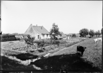 GN3385 De boerderij van Dirkzwager; ca. 1930