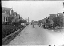 GN5127 Kijkje op de Moriaanseweg in Nieuw-Helvoet (?); ca. 1920