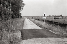 B1244 De Kloosterweg in Nieuwenhoorn; 18 september 1984