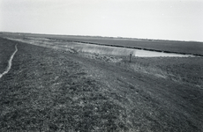 B1345 Het gebied rond de Bernisse voor de ontwikkeling tot recreatiegebied. De Polder De Buitengorzen; 20 april 1976