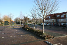 F0590 Parkeerplaats voor het Dorpscentrum De Korstanjerie; 6 januari 2008