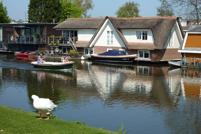 NL-PmWA_0059_120002763 Purmerend. Woonboten op de Where.