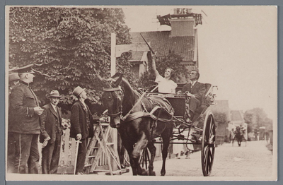 WAT002002825 Dorpsfeesten in Oostknollendam in augustus 1936; ieder jaar in het derde weekeinde van augustus. ...