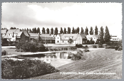 WAT001012502 Burgemeester Cramwinckelplantsoen met op de achtergrond het zgn Rode Dorp