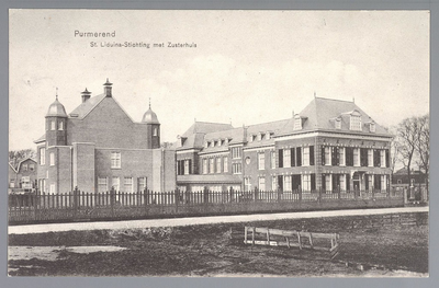 WAT001012517 St. Liduina Stichting. Gebouwd in 1912 door de Purmerendse aannemer N.J.H.Groenewegen onder architectuur ...